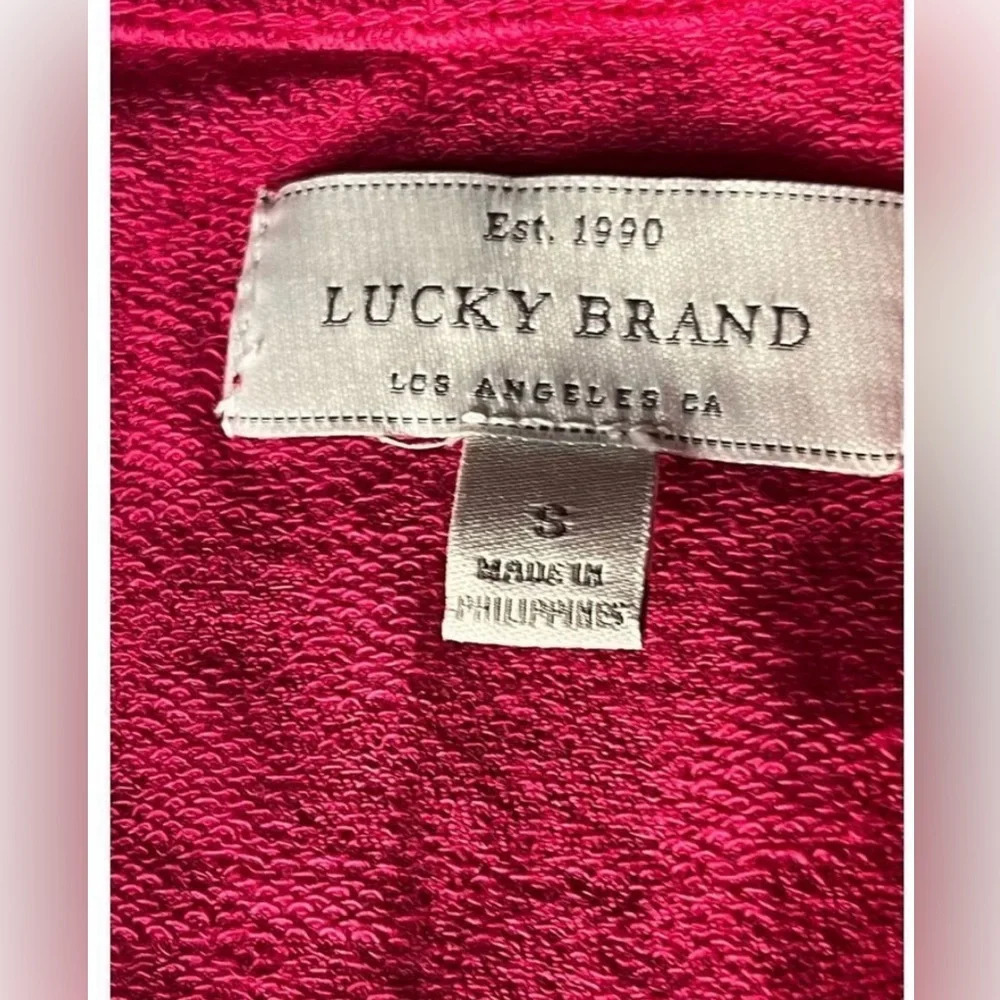 Lucky Brand V Neck Top Size S - Picture 3 of 3